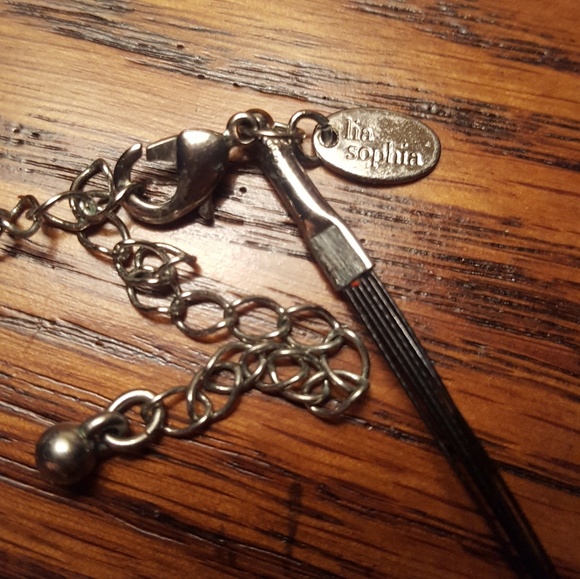 Lia Sophia beaded necklace - Picture 3 of 4